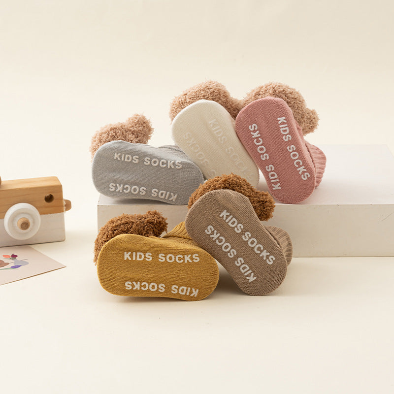 Baby Socks Cuddly Bear 